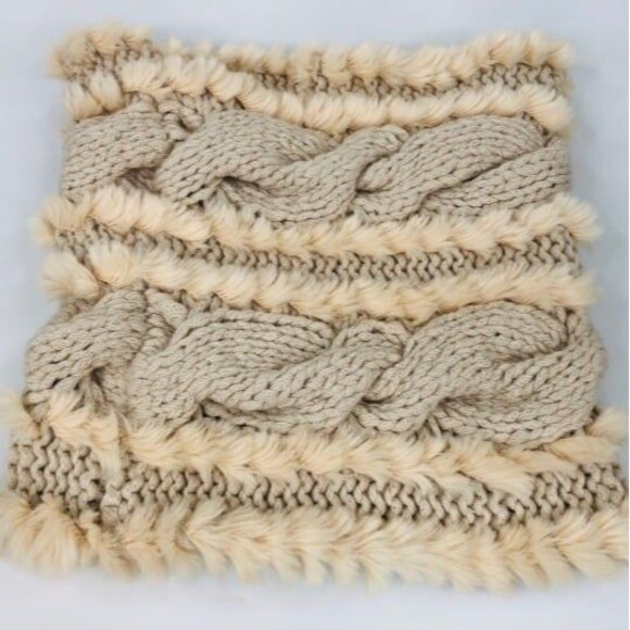 Ann Taylor LOFT Ivory Neck Warmer Faux Fur - Picture 1 of 7